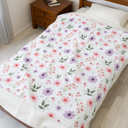 Cozy Floral Velveteen Plush Blanket | Soft Throw for Home Decor, Seasonal Gifts, Nursery, Picnics, and Relaxation, Spring Flower Nursery